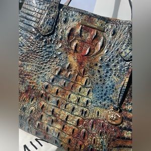 🚨SALE🚨 🤎🩵💚 EUC BRAHMIN Cedar Medium Julian Tote 💚🩵🤎